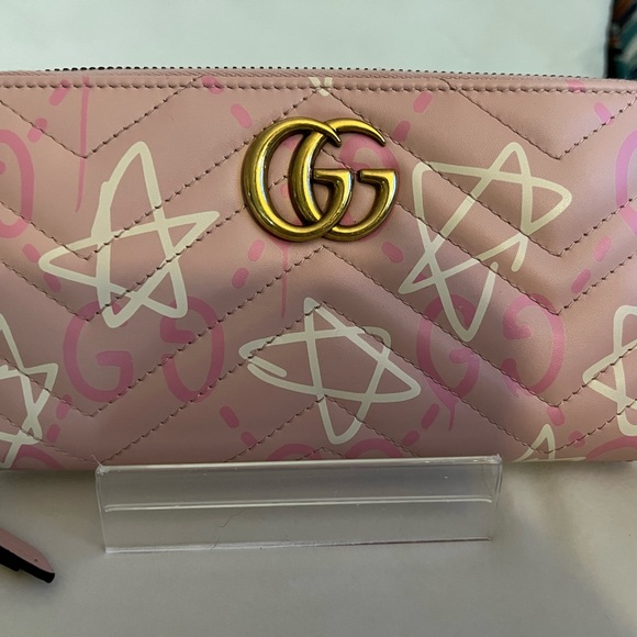 Gucci Marmont Wallet - Picture 3 of 8